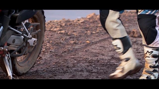 SWM Super Dual T | Cinematic | Features | Off Road Madness смотреть онлайн