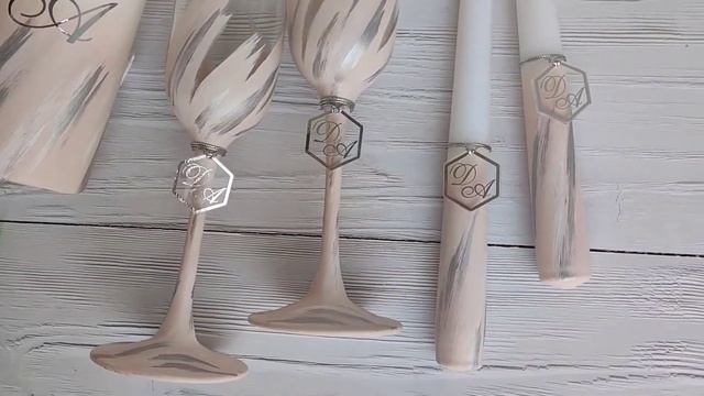 Аксессуары для свадьбы пудра-серебро с инициалами - LOVCEVADECOR смотреть онлайн