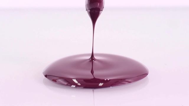 Коллекция гель-лаков Egoism. Трендовые оттенки сезона осень-зима 2021/2022 смотреть онлайн