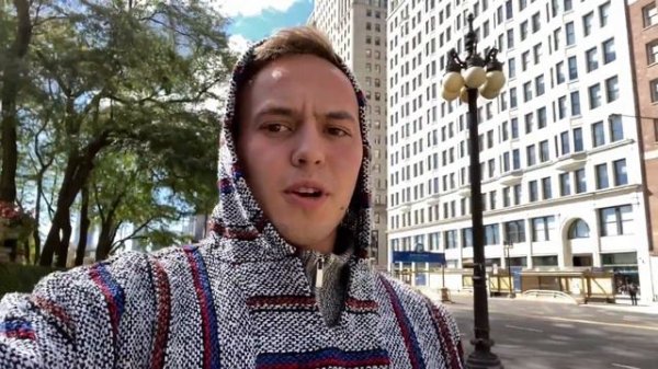 Выпуск #1| США | Самый большой Старбакс в мире | Чикаго |