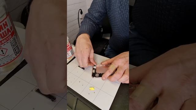 IPHONE 6S замена аккумулятора (как поменять батарейку в домашних условиях )? смотреть онлайн