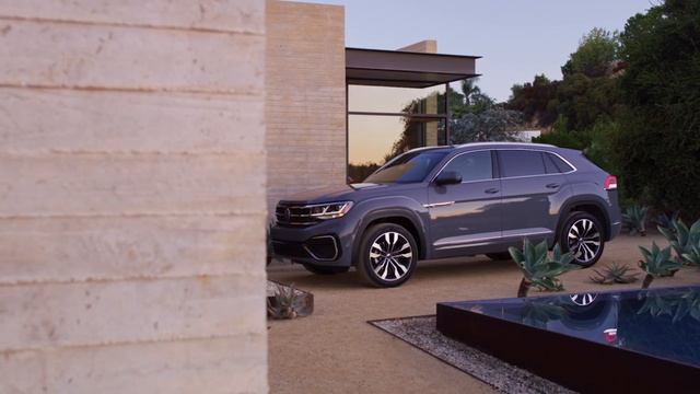 2020 Volkswagen Atlas Cross Sport - роскошный купеобразный кроссовер смотреть онлайн