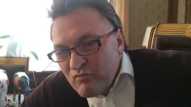Балашов и Самвел - разговор по телефону. (18+) Balashov and Samvel - talking on the phone смотреть онлайн