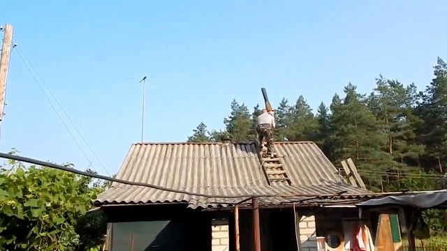 Полезные советы Чистка дымохода в деревенском доме Chimney cleaning смотреть онлайн