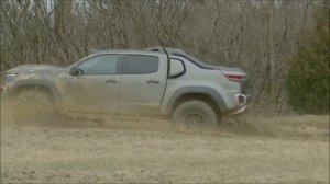 Chevrolet Colorado ZH2 или Hummer HX