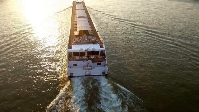 Rheinkilometer 660 # 10 S.S. Maria Theresa смотреть онлайн