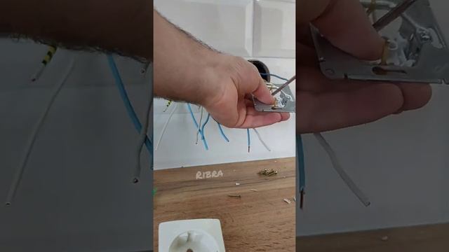 электрика. установка розеток. ремонт. смотреть онлайн