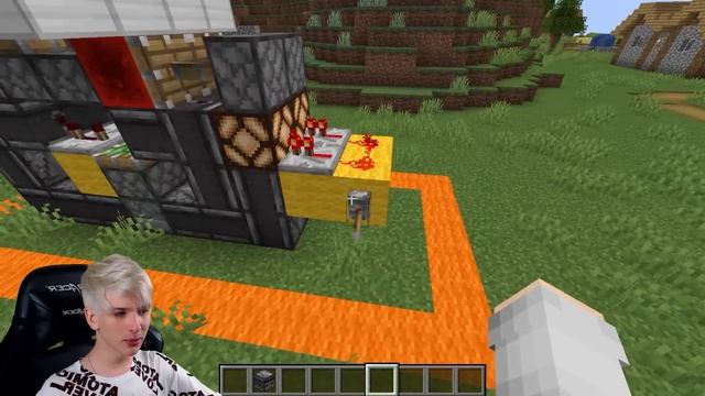 ТОП 10 САМЫХ Секретных Проходов В МАЙНКРАФТ / 10 ИДЕЙ Для Лабиринта Бункера Ловушки Нуба И Про смотреть онлайн