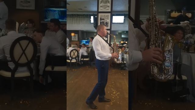 Максим Строев - саксофон. Джо Дассен - "Если б не было тебя" смотреть онлайн