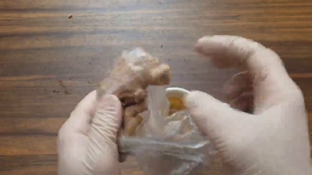 In just two minutes, white teeth whiten and shiny like pearls, this recipe / treatment at home смотреть онлайн