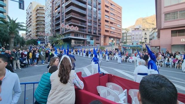 Domingo de Ramos ( "Вербное Воскресенье" в Испании ) смотреть онлайн