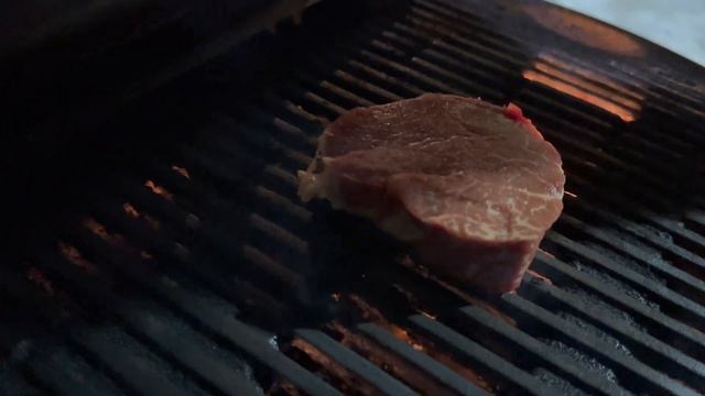 КАК ПРИГОТОВИТЬ СТЕЙК ФИЛЕ-МИНЬОН смотреть онлайн