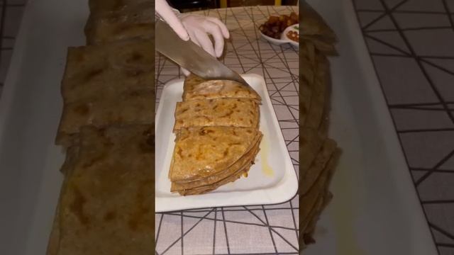 Чуду из кукурузной муки #чуду #лезгинскаякухня #дагестан #еда смотреть онлайн