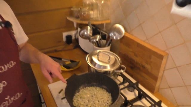 Русские щи - Кислые щи - Щи из квашенной капусты смотреть онлайн
