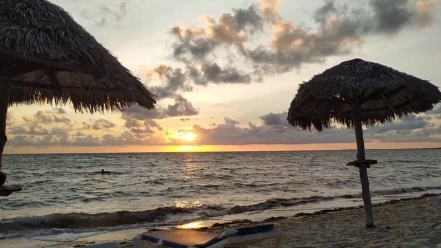 Куба. Рассвет. Просто залипательное зрелище. Brisas Santa Lucia. Cuba смотреть онлайн