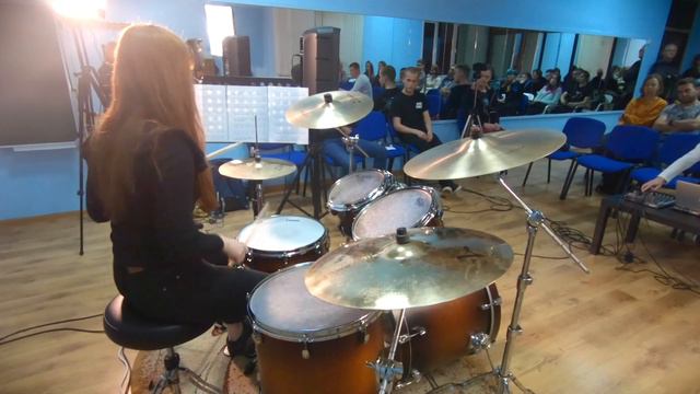 Kadebostany - Castle in the Snow (drum cover) смотреть онлайн