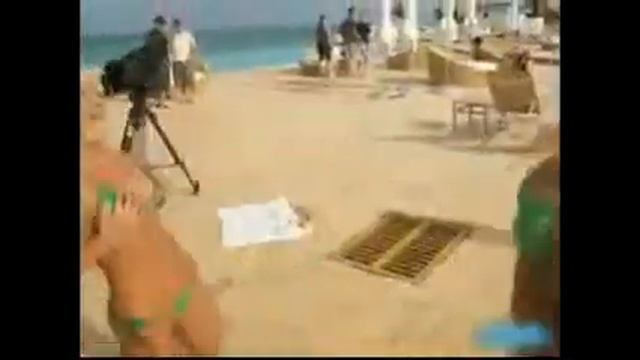 Столкнулись две блондинки смотреть онлайн