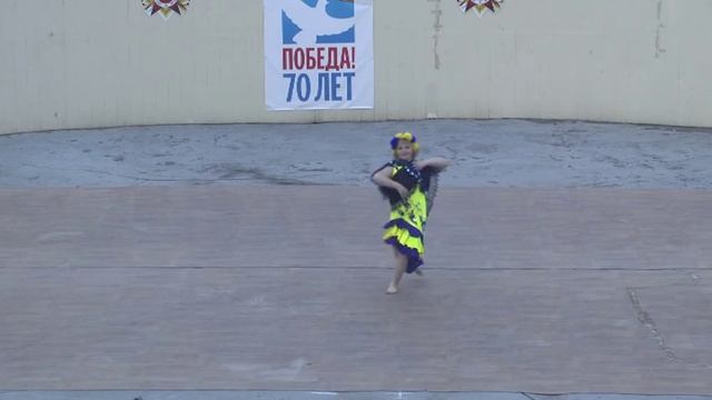 Полоникова Ксения. Студия Амира. смотреть онлайн