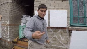 КЛЕЙ ПЕНА или МОНТАЖНАЯ? Что выбрать?