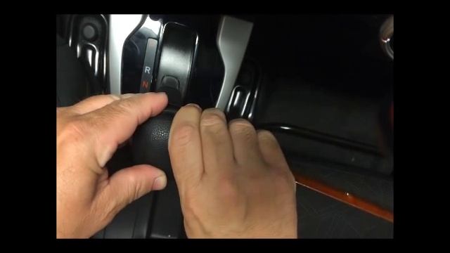 Removing Shift Knob on 2015 Honda Fit - CVT смотреть онлайн