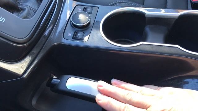 2016 Ford Escape Titanium W/ No Reported Accidents, Panoramic Moonroof, AWD Review| Island For смотреть онлайн