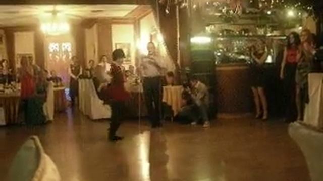 Лезгинка на новогодней вечеринке смотреть онлайн