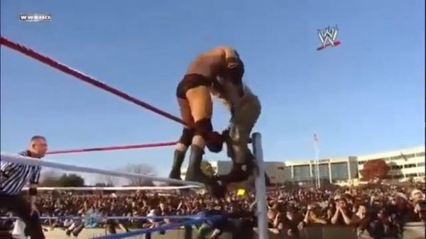 Джон Сина, Рей Мистерио и Ренди Ортон проти Барета,Альберто и Миза