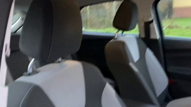 Ford Focus Zetec 1.6 Petrol. смотреть онлайн