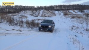 Mazda CX-5 в снегу