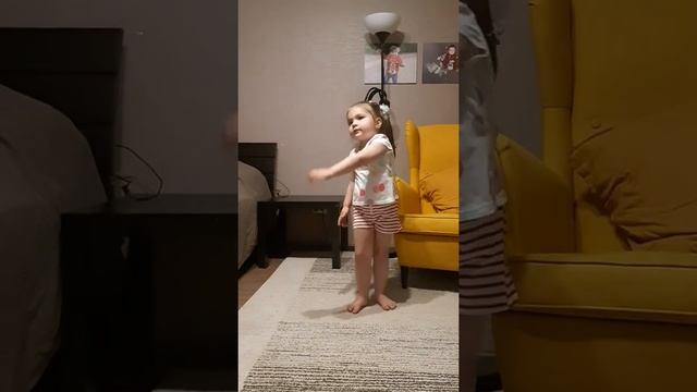 Танец "Самолёт" смотреть онлайн