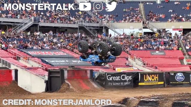 MONSTER JAM BEST WORLD FINALS OF ALL TIME?! смотреть онлайн