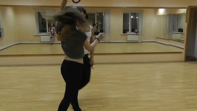 Zouk Class 03.05.12 at Brazuka Dance School - Wakko Oliviér & Маша Величкина смотреть онлайн