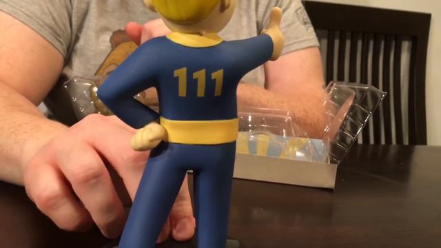 Fallout 4 Funko Vinyl Figure GameStop Exclusive Review and Unboxing смотреть онлайн