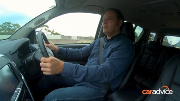 2020 Isuzu MU-X Review | Towing Test - heavy load, up hill | CarAdvice