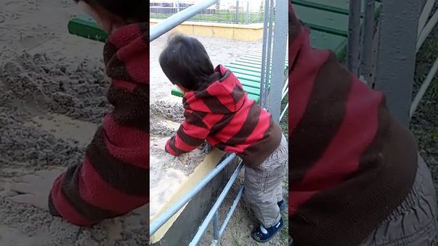 сейджи год и месяц. начал ходить на улицу. смотреть онлайн