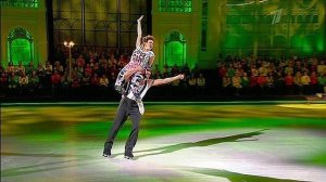 Александра Урсуляк и Роман Костомаров. Выступление. Фрагмент выпуска от 06.12.2014