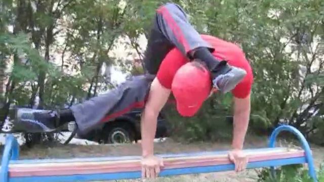 Турник , брусья - horizontal bar 2 часть смотреть онлайн
