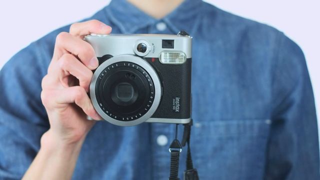 Instax Mini 90 Neo Classic - The Return Of Film Photography смотреть онлайн