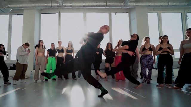Christina Aguilera - Not Myself Tonight - Choreography by Ivan Pik & Artem Kolmogorov - 2023 смотреть онлайн