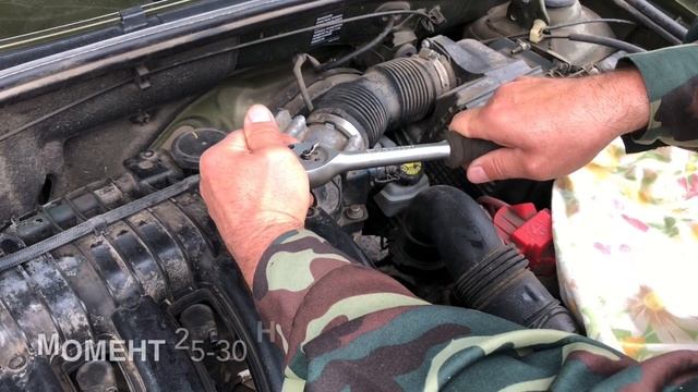 МЕНЯЕМ СВЕЧИ НА РЕНО ДАСТЕР 2.0 РЕСТАЙЛИНГ