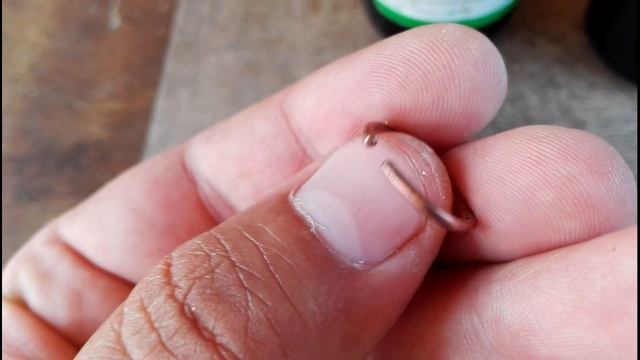 Цыплята выщипывают перья? Решаем просто! смотреть онлайн