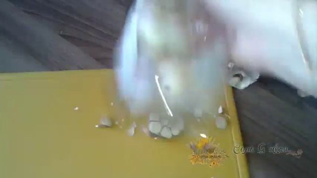 Как быстро почистить чеснок/ Лайфхак для кухни /How to peel a garlic clove /Сама Я mk смотреть онлайн