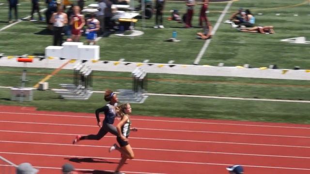 Faith Track-Mission Bay H.S. Girls 200 Meter -1 смотреть онлайн
