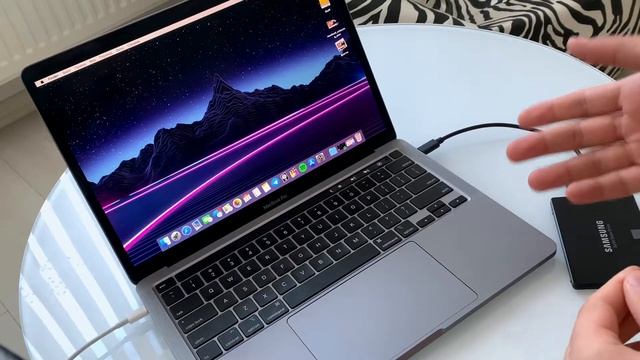 КАК ПОДКЛЮЧИТЬ SATA ДИСК К MACBOOK? смотреть онлайн