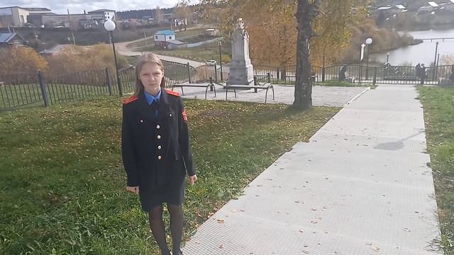 Стихотворение Милявского Олега "Любите Россию" читает Бондарь Анастасия смотреть онлайн