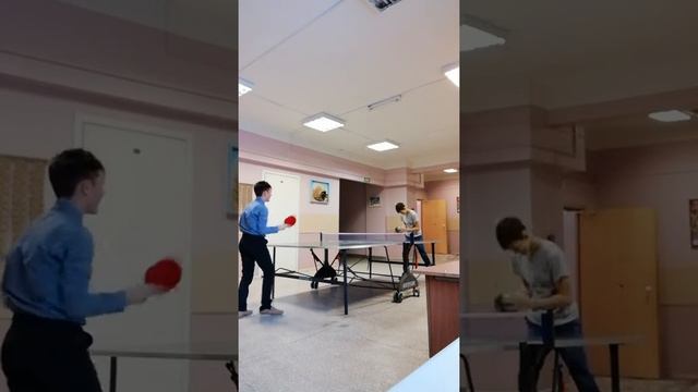 Влог ДК, соревнования теннис против Илья И!!! Го пиши не мимо!!! смотреть онлайн