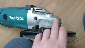 Болгарка Макита GA9020S