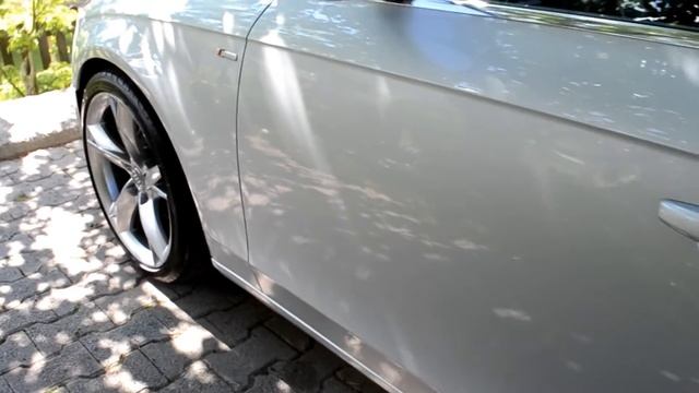2009 Audi A4 Avant 2.0 TDI смотреть онлайн
