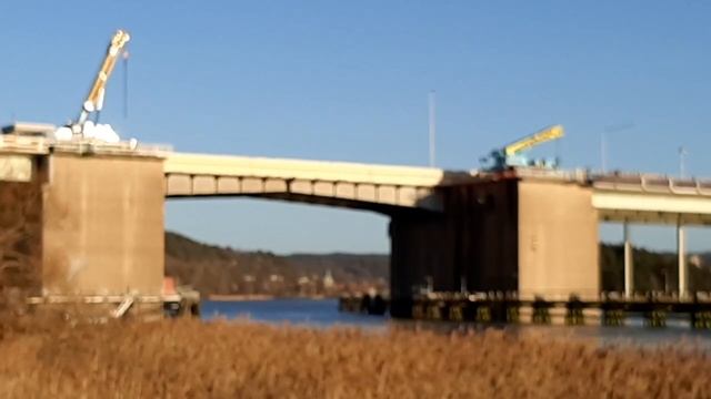 Демонтаж моста. Гётеборг. Dismantling the bridge. Gothenburg. смотреть онлайн