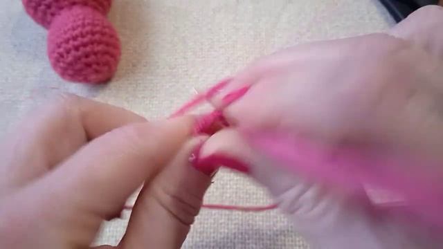 Вяжем зайку // Заяц крючком // Мастер класс смотреть онлайн